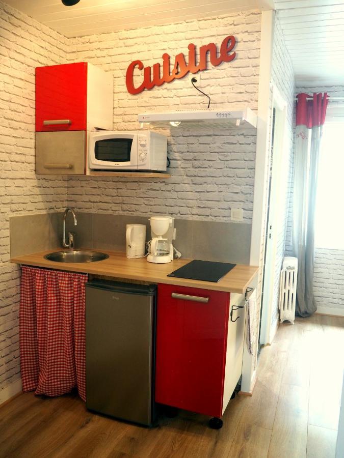 Appart Hotel Le Frenchy Brehal Экстерьер фото